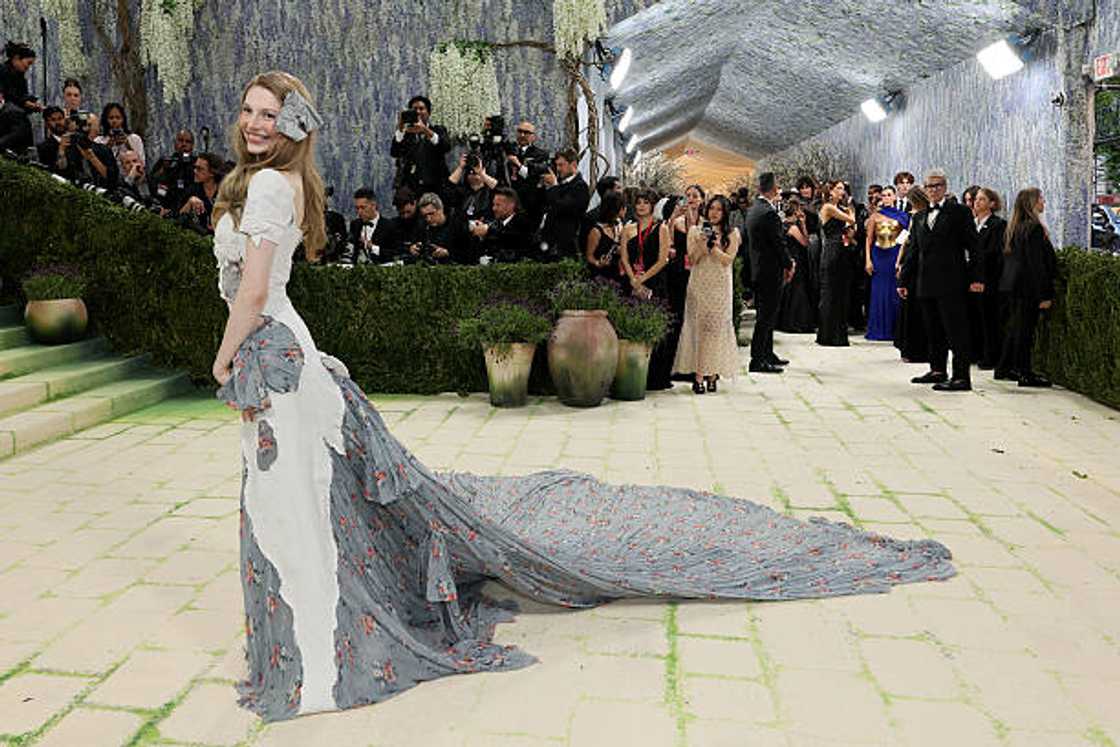 Hunter Schafer attends the 2026 Met Gala celebrating "Costume Art" at the Metropolitan Museum of Art in New York
