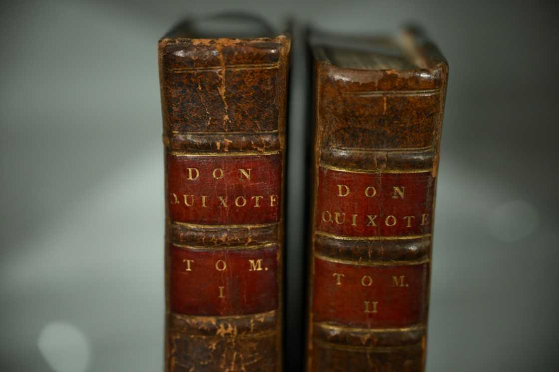 Two volumes of Miguel de Cervantes's 'Don Quixote' are expected to fetch between 400,000 and 600,000 euros Two volumes of Miguel de Cervantes's 'Don Quixote' are expected to fetch between 400,000 and 600,000 euros