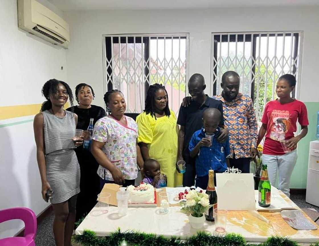 Photos of Former NSMQ ‘Shark’ Ningwie Leonard Lanyeli and friends at his birthday.