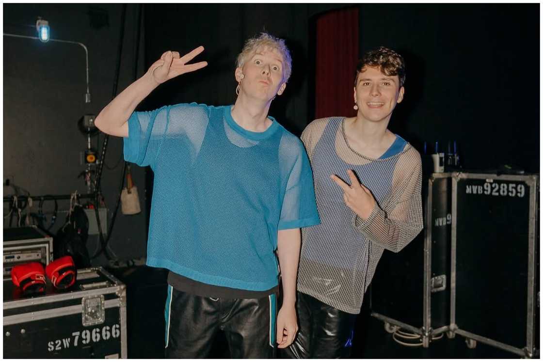 Phil and Dan, during a night outing. Phil and Dan, during a night outing.