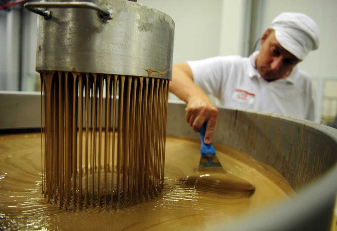 Barry Callebaut's update was bitter for investors, who sent the chocolate maker's shares down eight percent Barry Callebaut's update was bitter for investors, who sent the chocolate maker's shares down eight percent