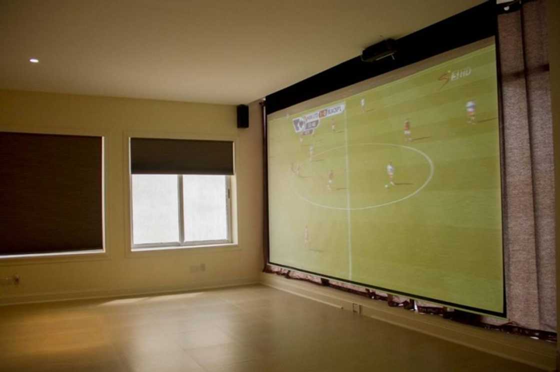 Inside Asamoah Gyan's GHC15m mansion (Photos) Inside Asamoah Gyan's GHC15m mansion (Photos)