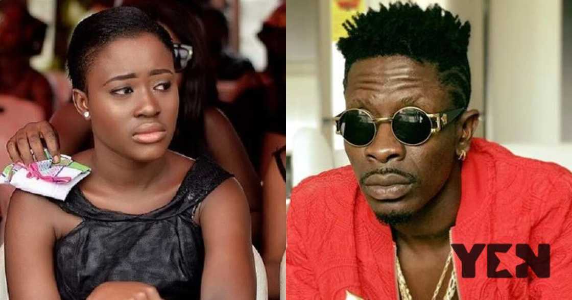 Shatta Wale: Fella Makafui Spotted Worried at Court Following Musician’s Arrest Shatta Wale: Fella Makafui Spotted Worried at Court Following Musician’s Arrest