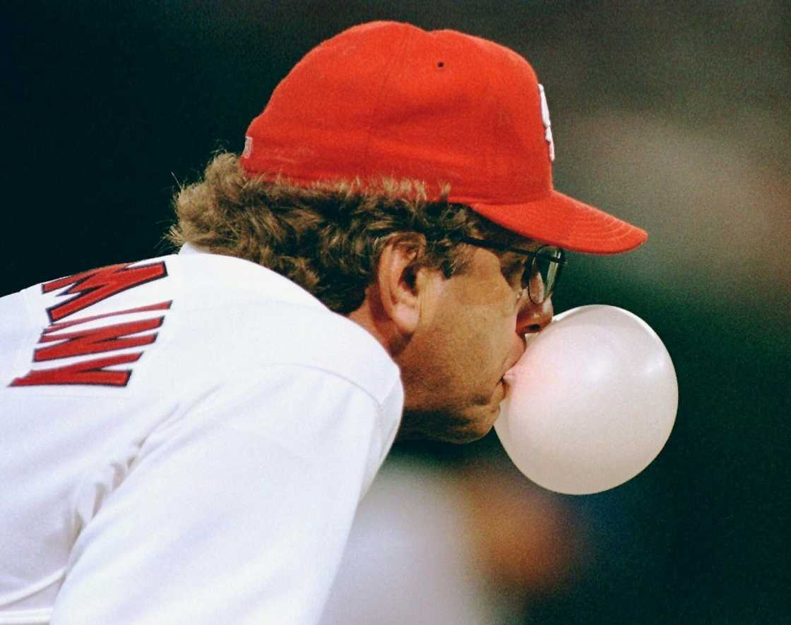 Gum gets some of its chewiness from polymers similar to those used in car tyres Gum gets some of its chewiness from polymers similar to those used in car tyres