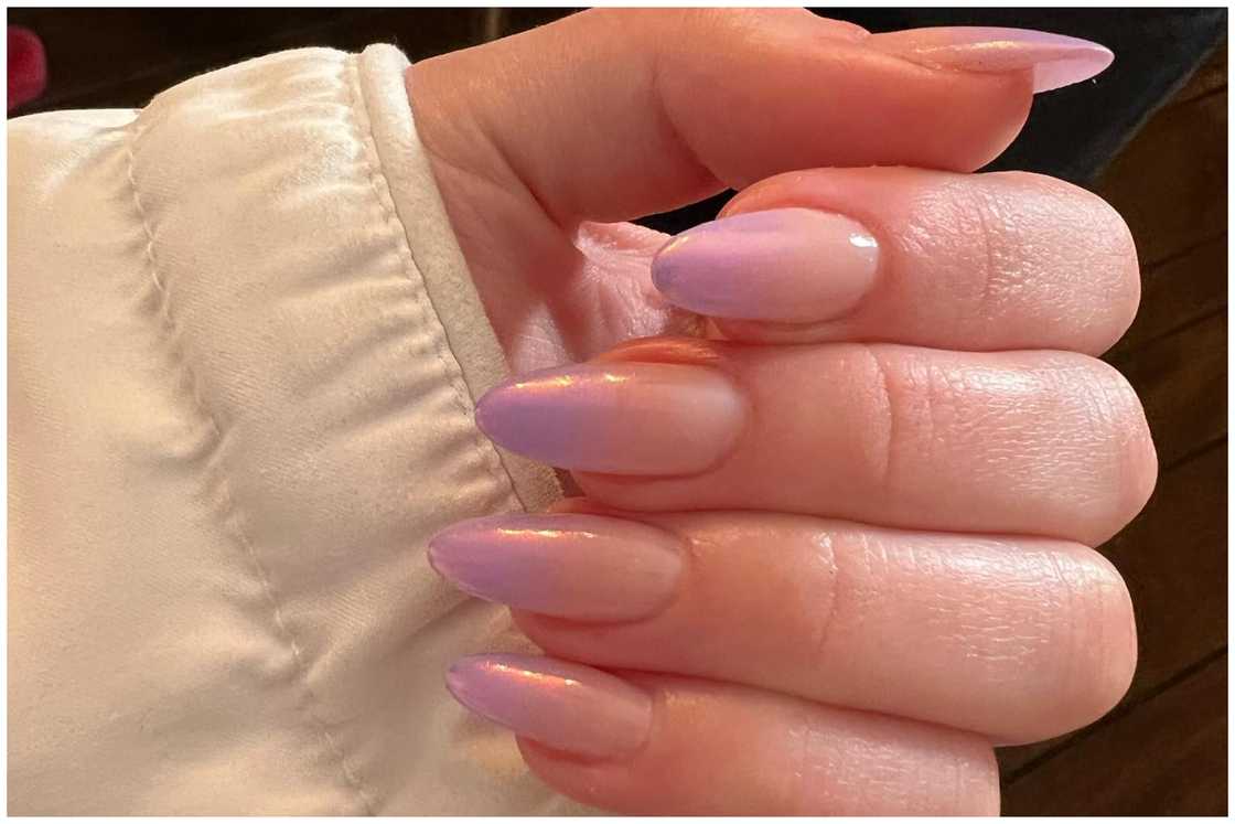 Lilac Ombre glazed doughnut nails