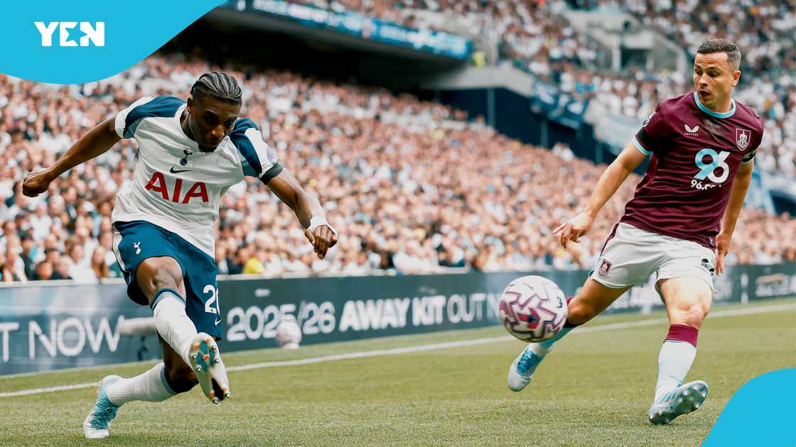 Mohammed Kudus, Richarlison, Burnley, Tottenham Hotspur, Premier League. Mohammed Kudus, Richarlison, Burnley, Tottenham Hotspur, Premier League.