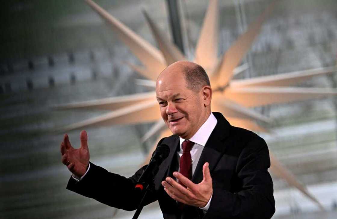 Olaf Scholz's SPD parliamentary group said it would no longer be possible for parliament to adopt 2024's budget this year