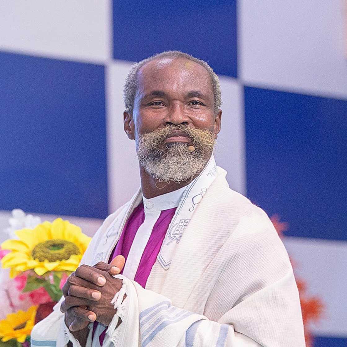 Stephen Adom Kyei Duah, Bishop Sam Owusu, Ghana, Potters Ville, Adom Kyei Duah NPP, Sobolo, Tithe Stephen Adom Kyei Duah, Bishop Sam Owusu, Ghana, Potters Ville, Adom Kyei Duah NPP, Sobolo, Tithe