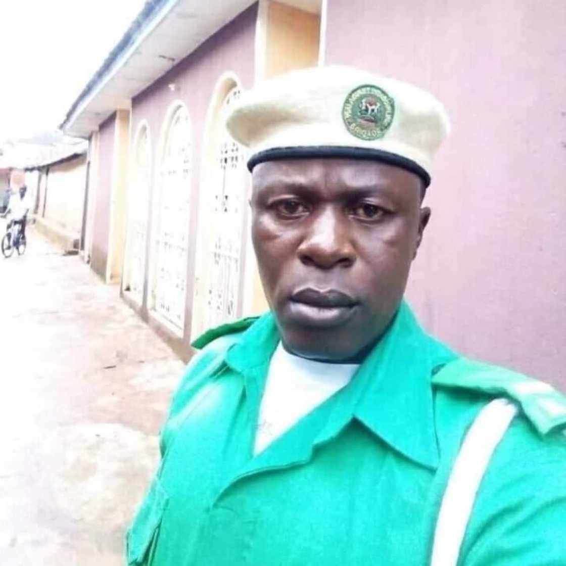 The passengers gave him N5,000. The passengers gave him N5,000.