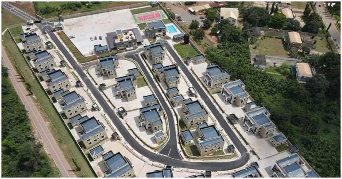 An aerial view of the residential complex An aerial view of the residential complex