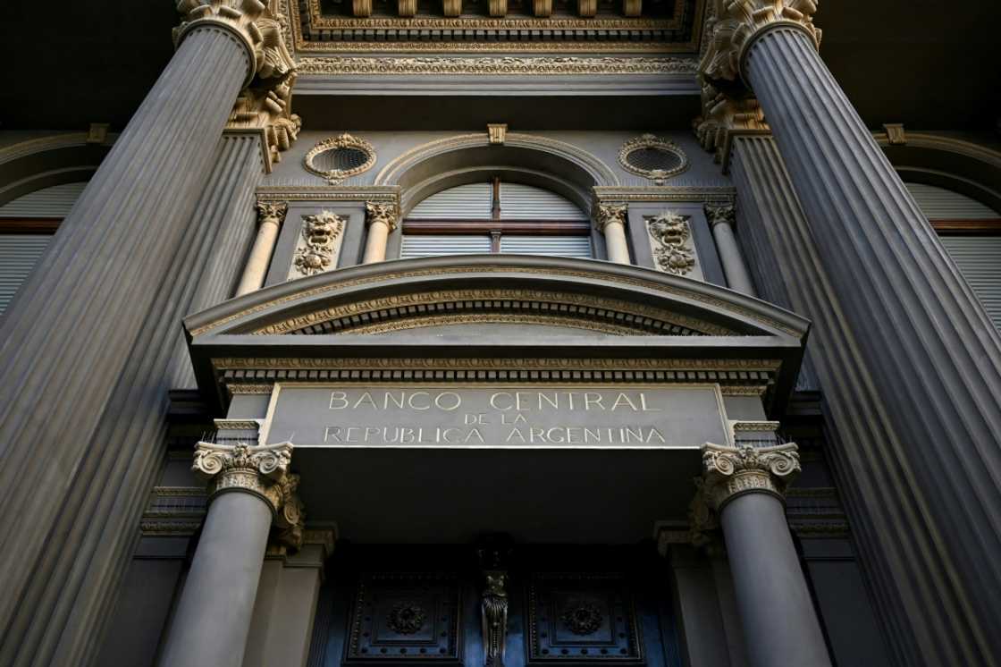 Undeclared US dollars, in cash, amount to about five times the reserves of Argentina's Central Bank Undeclared US dollars, in cash, amount to about five times the reserves of Argentina's Central Bank