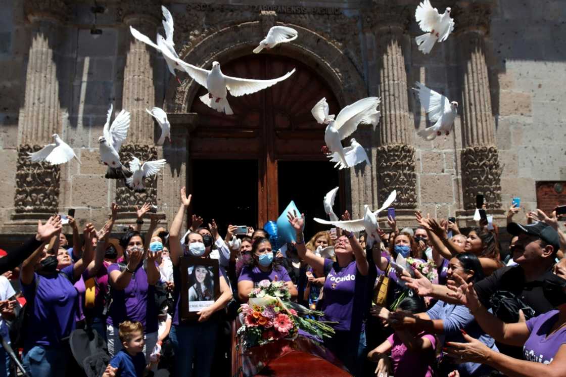 Friends and relatives of Luz Raquel Padilla, a Mexican activist and mother of an autistic child, attend her wake in Zapopan after she was set on fire and died Friends and relatives of Luz Raquel Padilla, a Mexican activist and mother of an autistic child, attend her wake in Zapopan after she was set on fire and died
