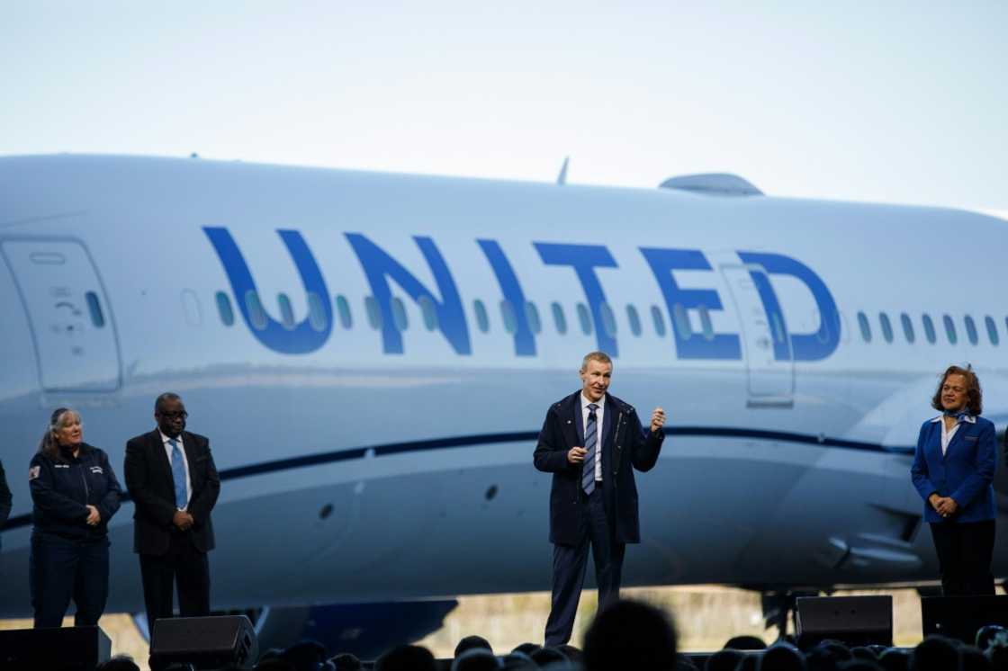 United Airlines Chief Executive Scott Kirby signed a contract with Boeing last month to receive more planes United Airlines Chief Executive Scott Kirby signed a contract with Boeing last month to receive more planes