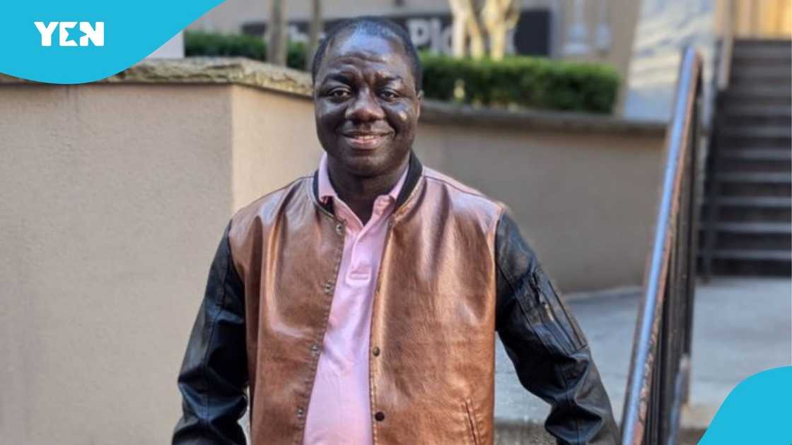 KNUST alumnus, Dr Enoch Afriyie, Saves Passenger, Life, Delta Airlines Flight KNUST alumnus, Dr Enoch Afriyie, Saves Passenger, Life, Delta Airlines Flight