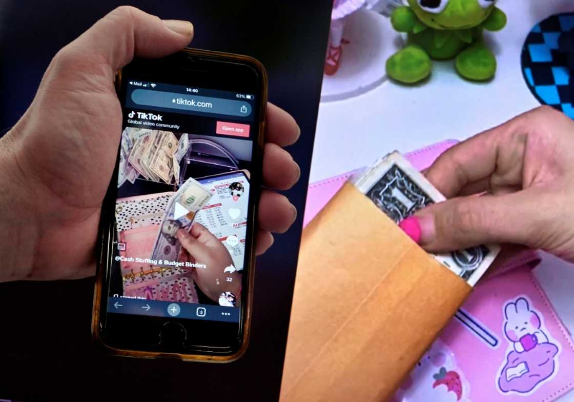 In an era of high inflation, a growing number of consumers are turning to 'cash stuffing,' a popular trend on TikTok In an era of high inflation, a growing number of consumers are turning to 'cash stuffing,' a popular trend on TikTok