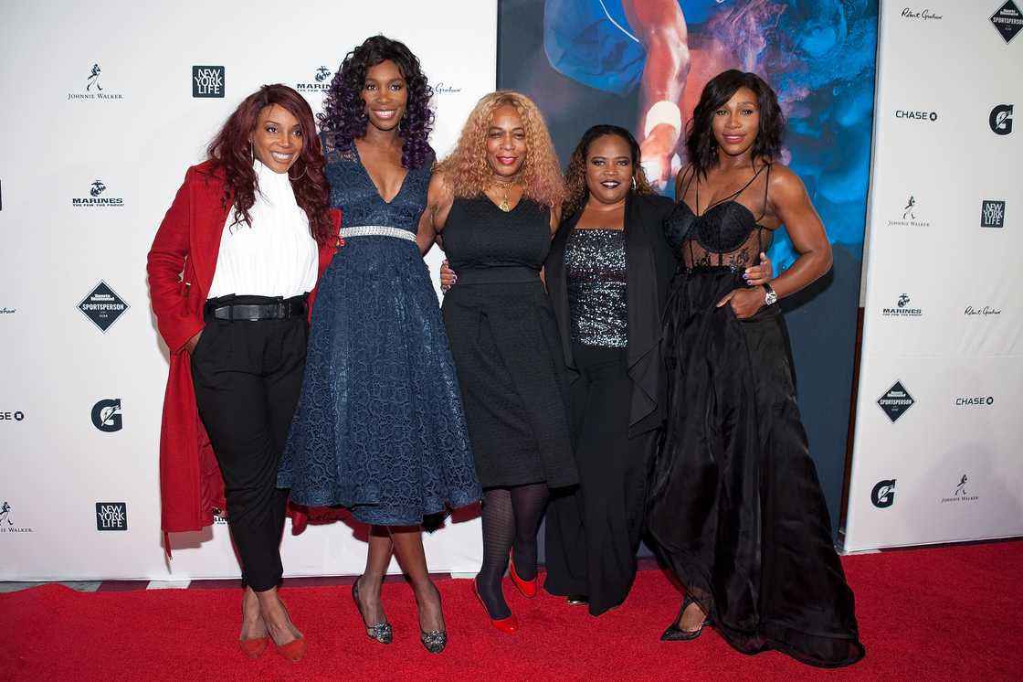 Lyndrea Price Lyndrea Price