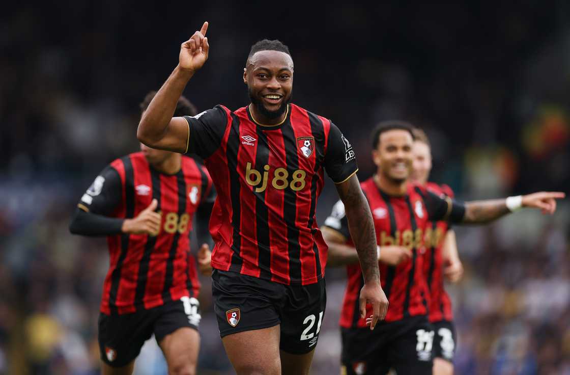Antoine Semenyo goal, Antoine Semenyo scores, Antoine Semenyo free-kick, Leeds United 2-2 Bournemouth Antoine Semenyo goal, Antoine Semenyo scores, Antoine Semenyo free-kick, Leeds United 2-2 Bournemouth