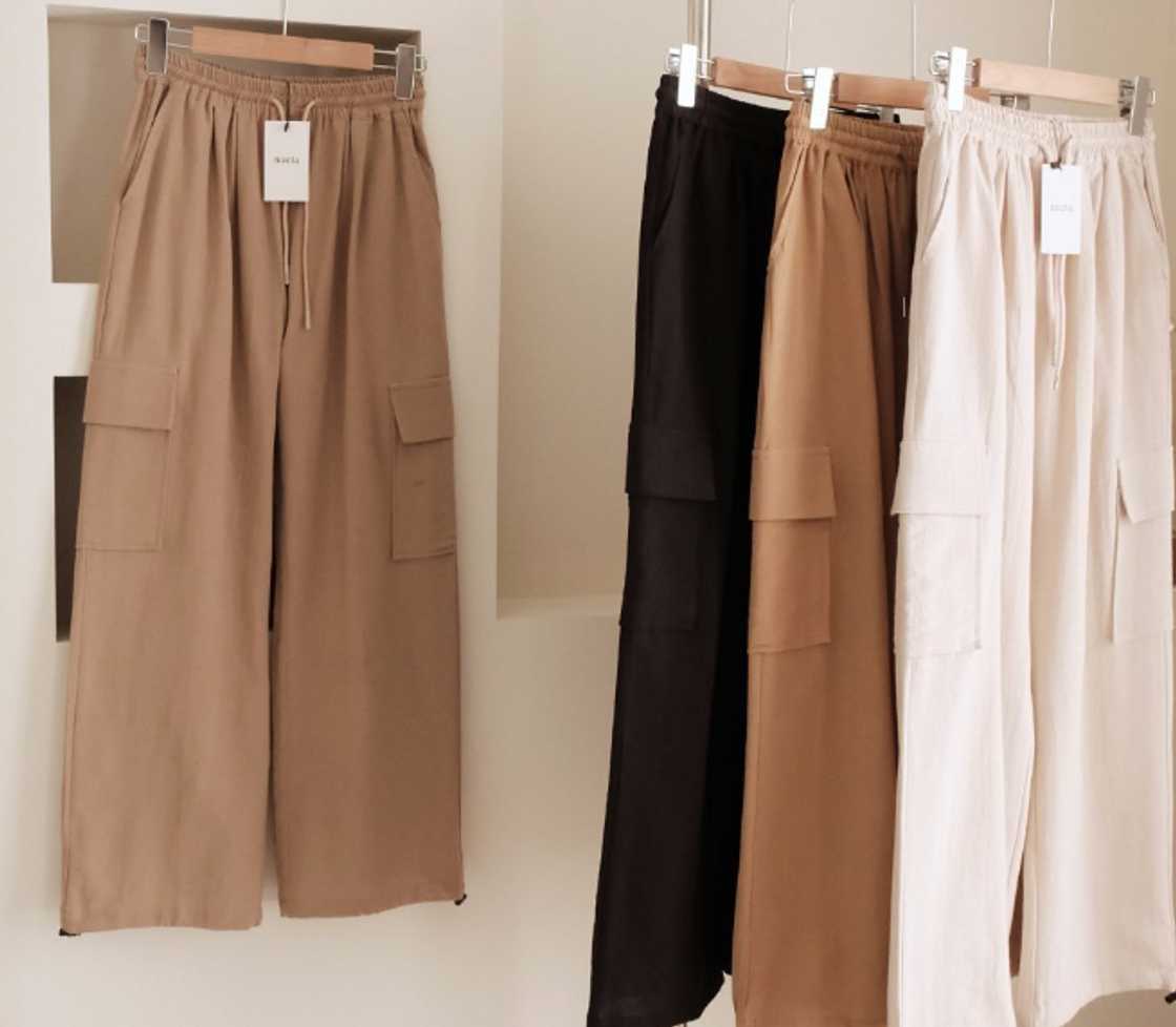 Linen and cotton cargo pants on display Linen and cotton cargo pants on display
