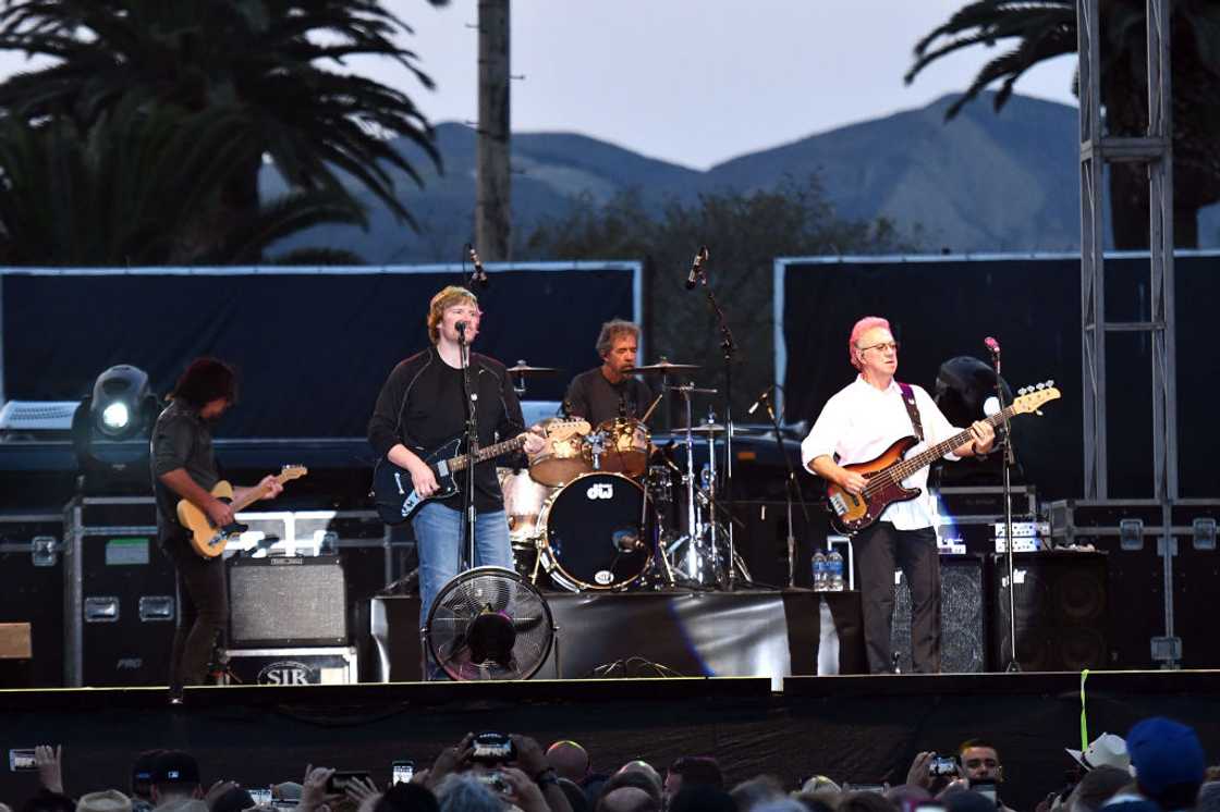 Creedence Clearwater Revival Creedence Clearwater Revival