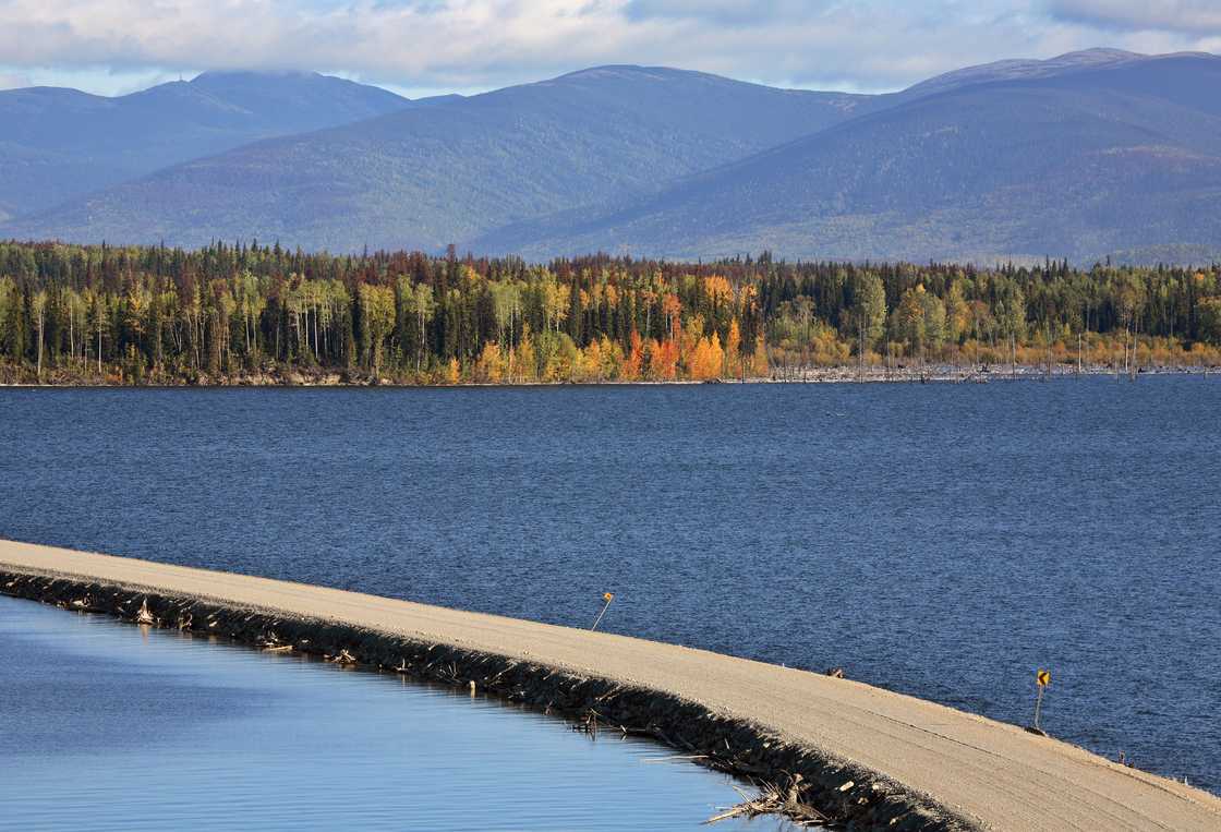 largest man made lake in the world