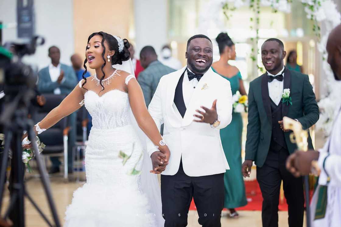 Ghana, Accra, Frank Amoakohene, Kumasi, Frank Amoakohene's wife, Frank Amoakohene's children Ghana, Accra, Frank Amoakohene, Kumasi, Frank Amoakohene's wife, Frank Amoakohene's children