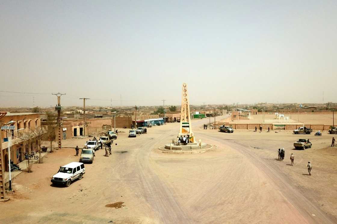 The Tuareg community is made up of dozens of nomadic sub-communities settled in the Sahara across several countries