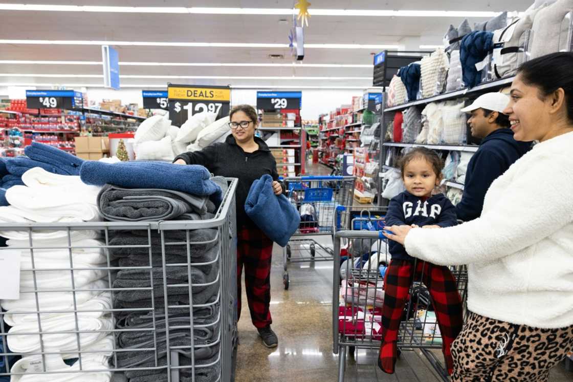 Walmart again lifted wages at US stores, an indication of persistent strong demand for frontline workers Walmart again lifted wages at US stores, an indication of persistent strong demand for frontline workers