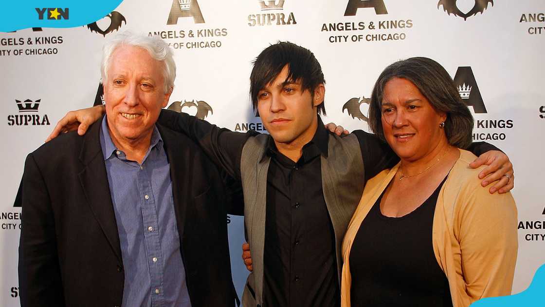 Musician Pete Wentz (C) poses with his parents, Pete Wentz Sr. (L) and Dale Wentz (R), in Chicago, Illinois. Musician Pete Wentz (C) poses with his parents, Pete Wentz Sr. (L) and Dale Wentz (R), in Chicago, Illinois.