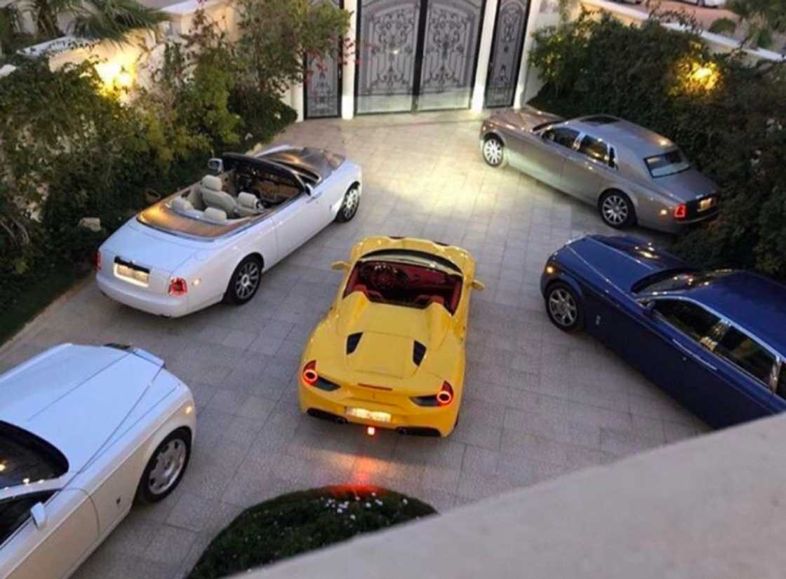 Despite’s right-hand man, Fadda Dickson shows off his cars on his birthday (Photos) Despite’s right-hand man, Fadda Dickson shows off his cars on his birthday (Photos)