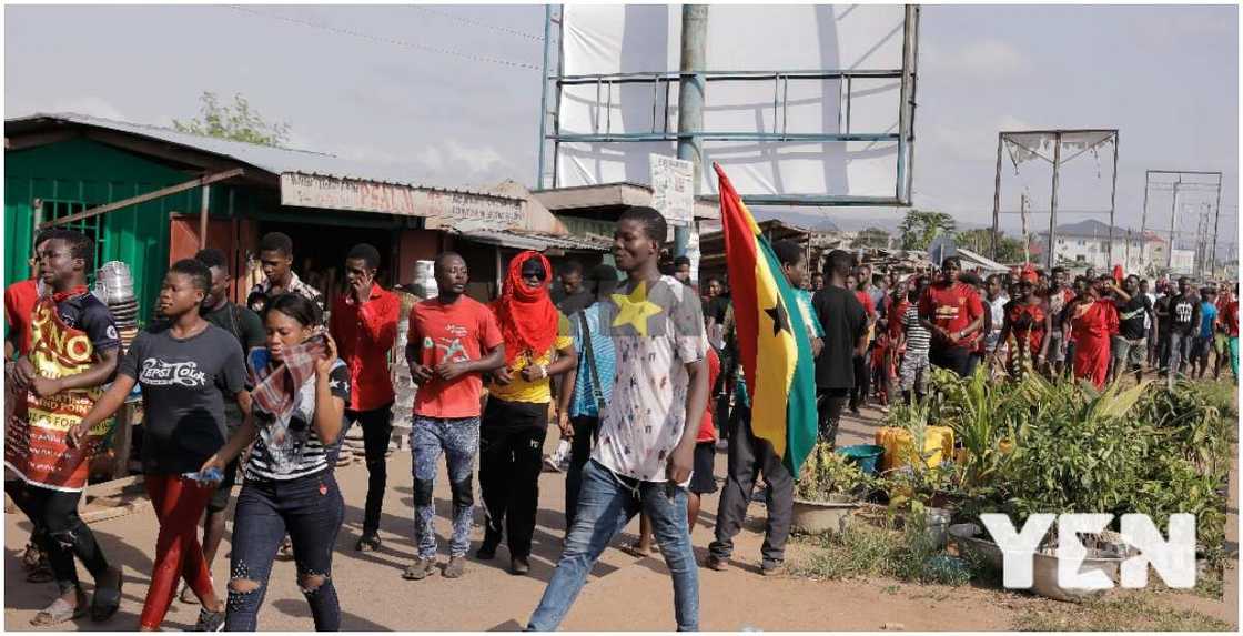 Group of Ghanaians demonstrating Group of Ghanaians demonstrating