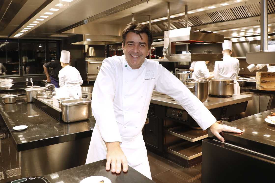 Yannick Alleno poses during a photo session in his restaurant "Alleno Paris"