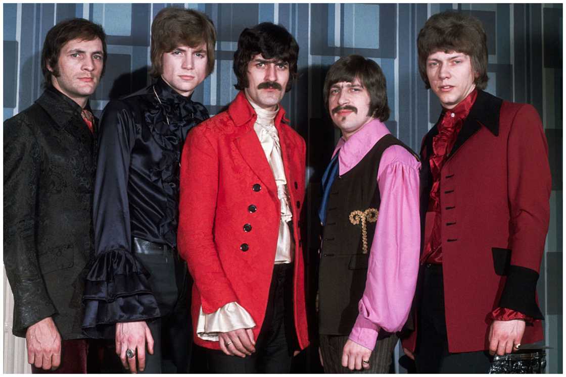 The Moody blues in vintage attires The Moody blues in vintage attires