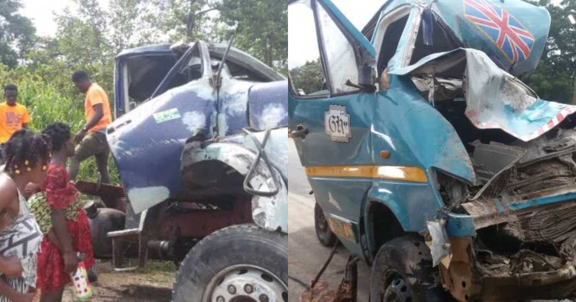 Eight people dead in a gory accident at Soko in the Ashanti region; several others injured Eight people dead in a gory accident at Soko in the Ashanti region; several others injured