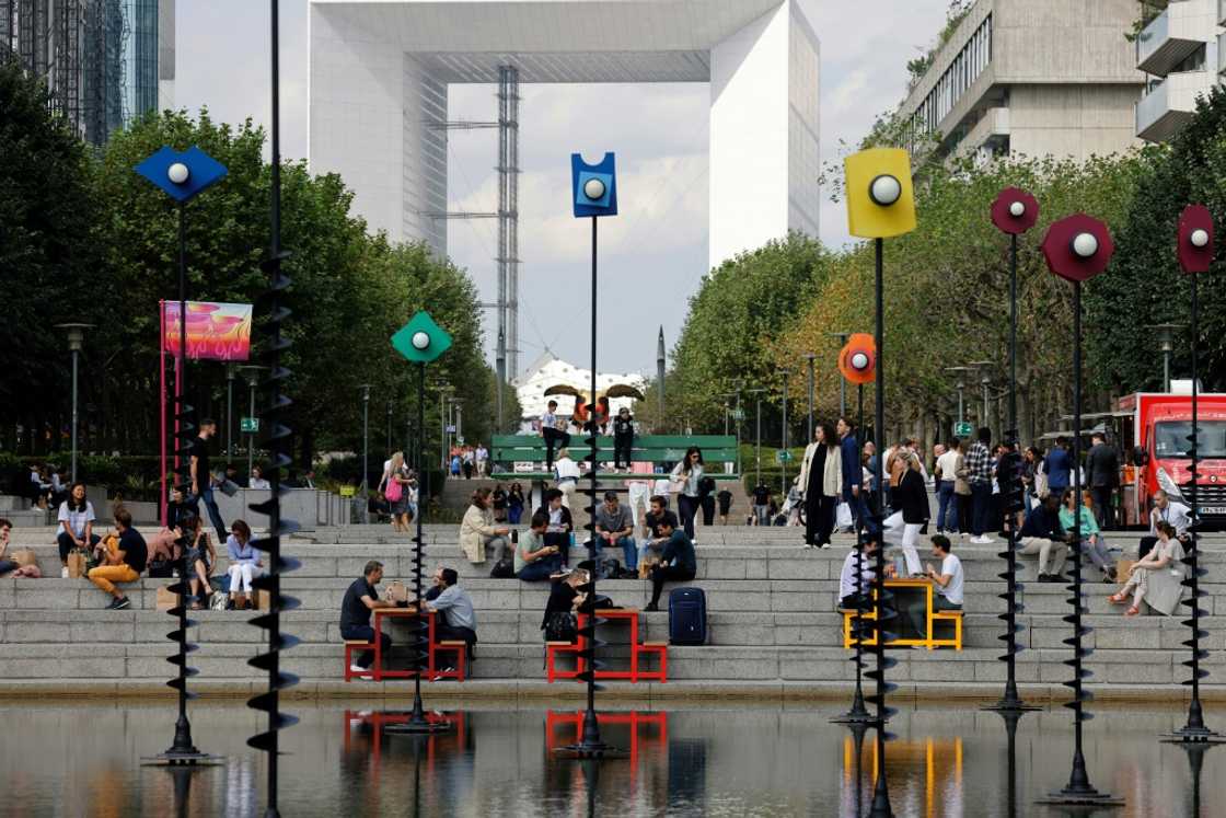 The pond is a popular spot to lunch on nice days but the business district does not have all the amenities of a typical university campus, such as a subsidised student cafeteria