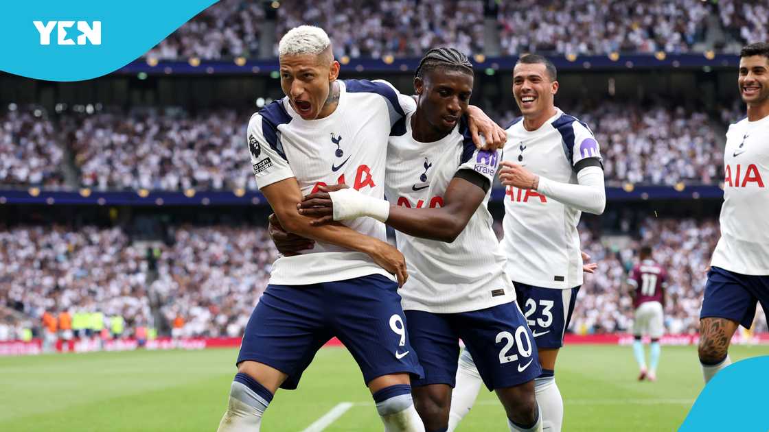 Richarlison, Mohammed Kudus, Antoine Semenyo, Burnley, AFC Bournemouth, Premier League Player of the Week Award. Richarlison, Mohammed Kudus, Antoine Semenyo, Burnley, AFC Bournemouth, Premier League Player of the Week Award.