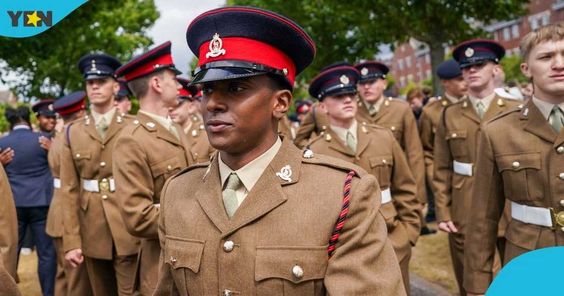 United Kingdom, UK, UK Home Office, UK Army, British Army, salary, foreign nationals, non-degree recruits, join the British Army