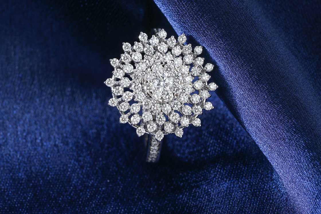 engagement rings engagement rings