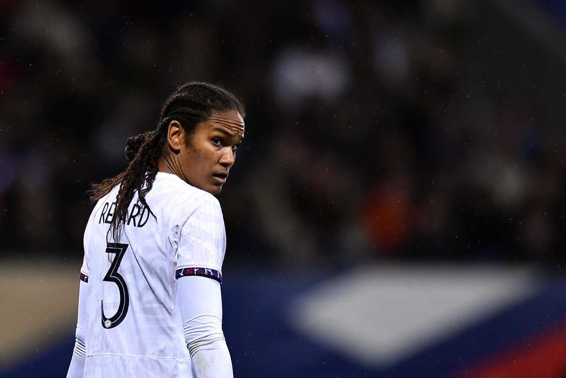 hottest female soccer players hottest female soccer players