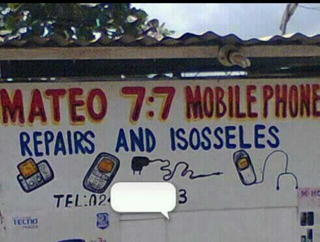 A signboard with a misspelling of "accessories"