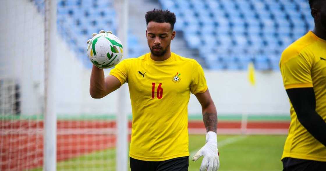 Ne Ghana goalkeeper Jojo Wollacot training. SOURCE: Twitter/ @Team_GhanaMen