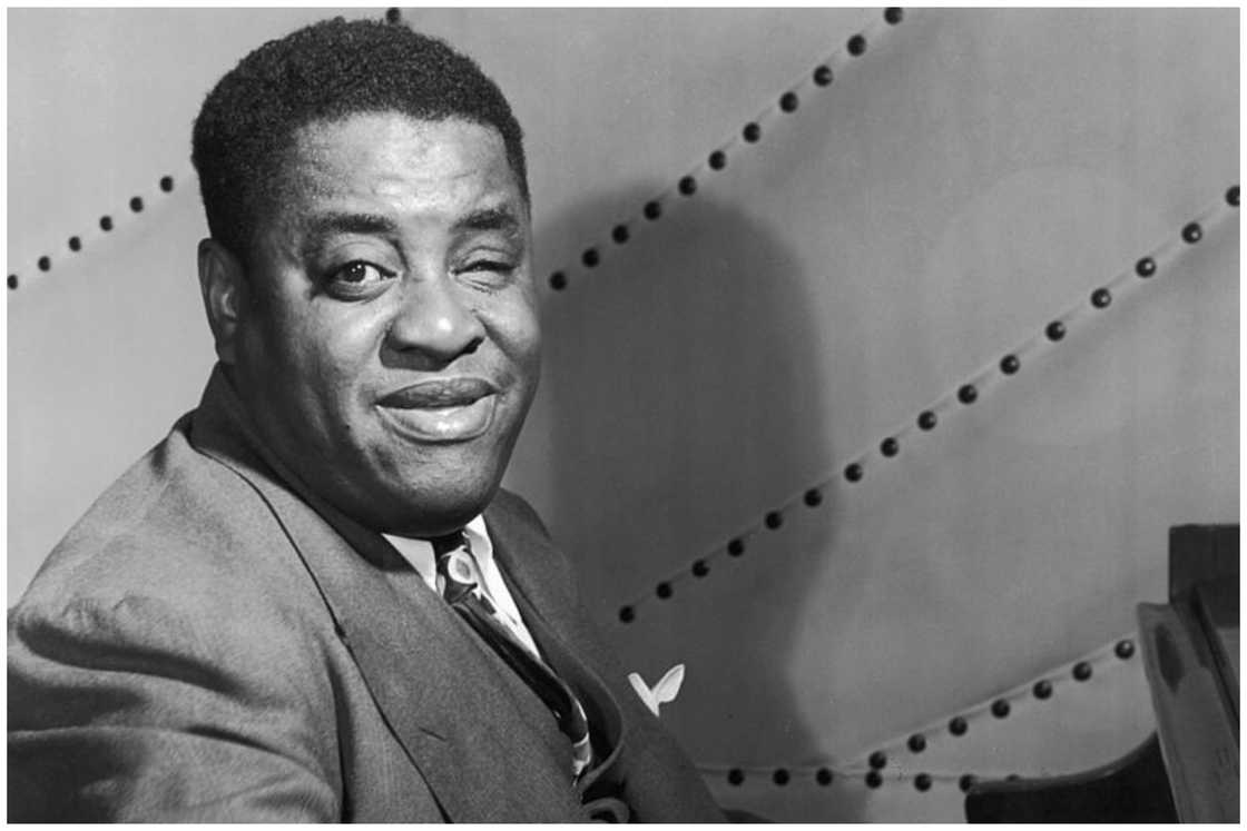 can a blind person play piano? can a blind person play piano?