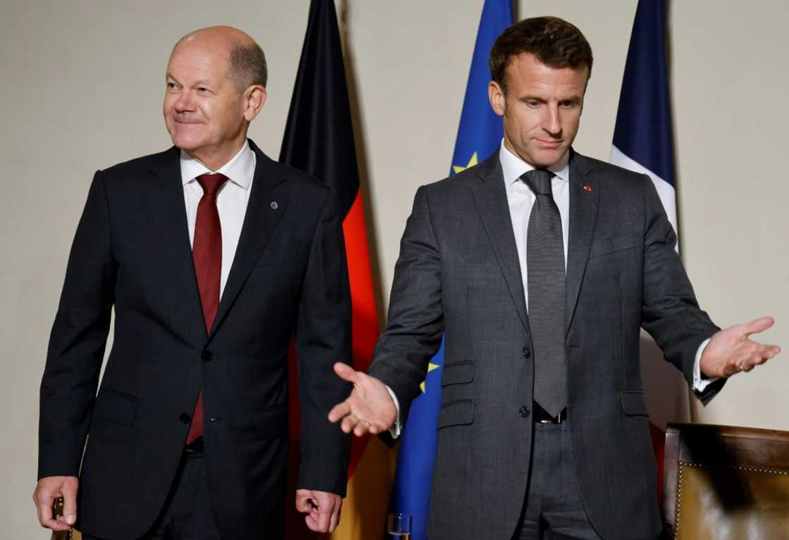 Emmanuel Macron and Olaf Scholz will not talk to journalists after their Paris meeting Emmanuel Macron and Olaf Scholz will not talk to journalists after their Paris meeting