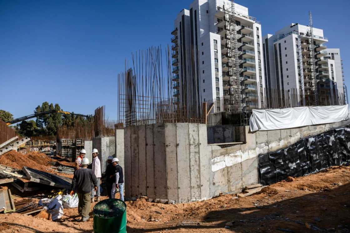 Israeli researchers believe the number of Indians working in construction still does not match the number of Palestinians who did so before the war