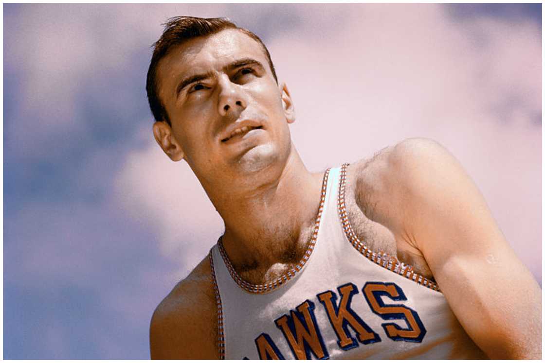 Bob Pettit in a jersey Bob Pettit in a jersey