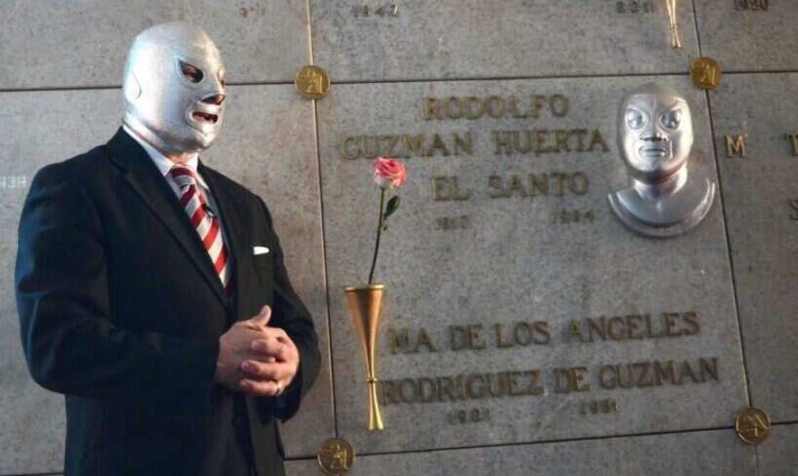 El Santo El Santo
