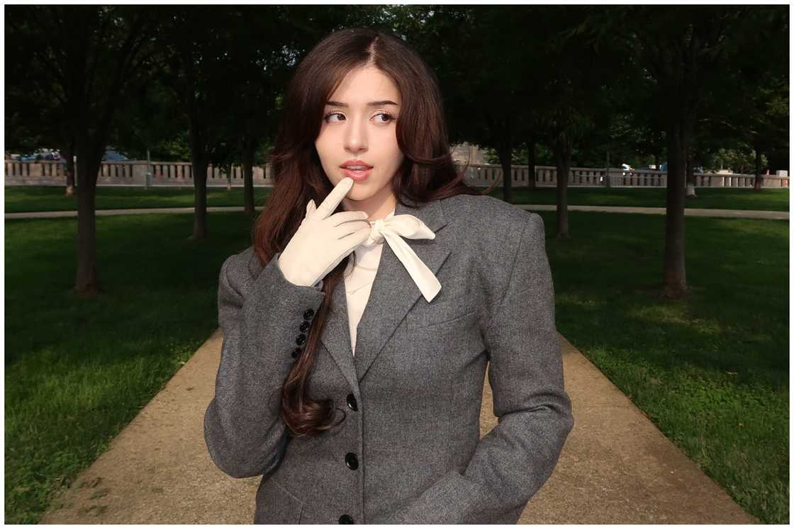 Pokimane poses in grey suit Pokimane poses in grey suit