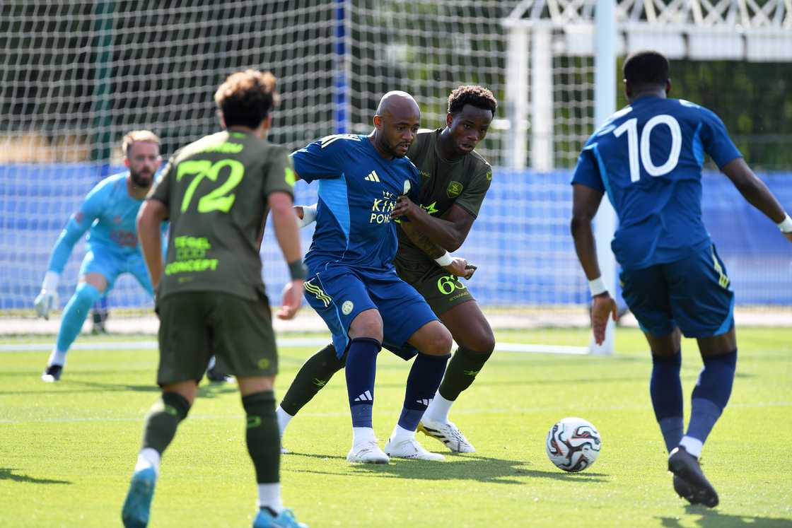 Jordan Ayew: Ghana striker scores rare direct goal from corner for Leicester