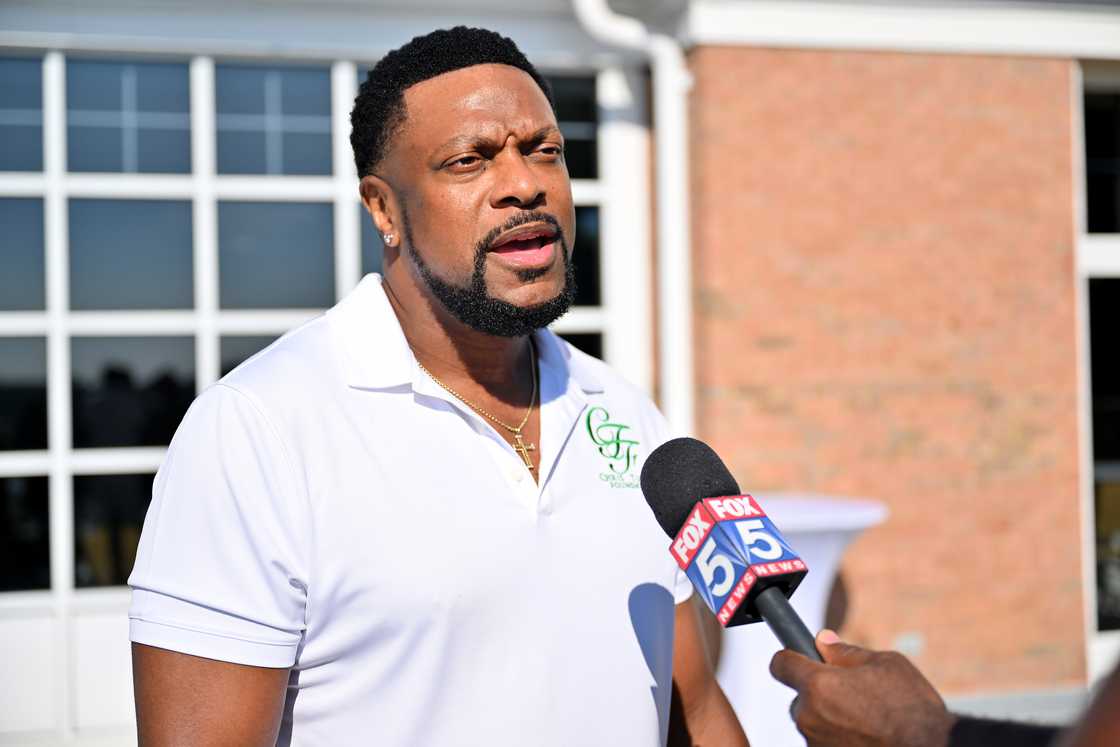 Black stand-up comedians Black stand-up comedians