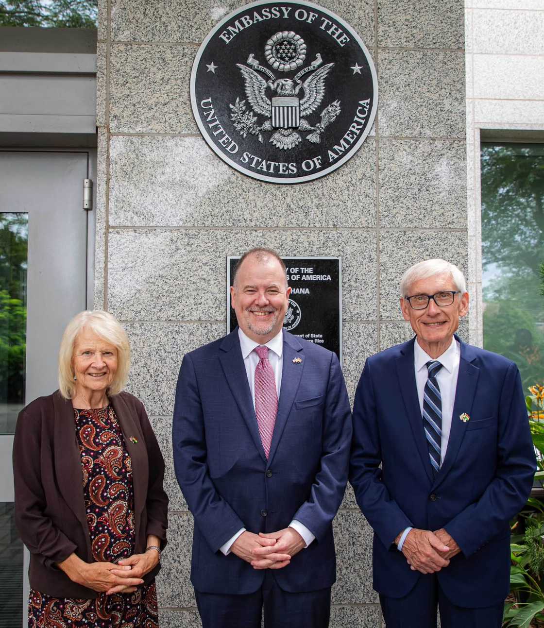 Caradise Ghana facilitates transportation for US Governor Evers and economic team’s visit to Ghana