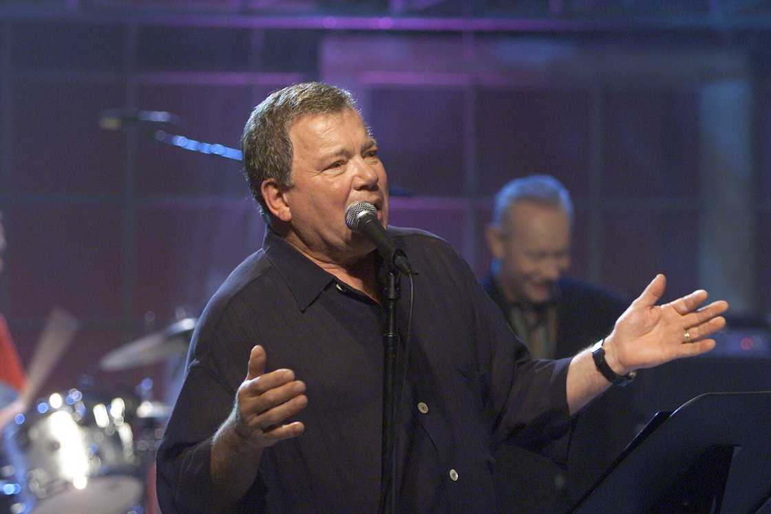 William Shatner performng a song William Shatner performng a song